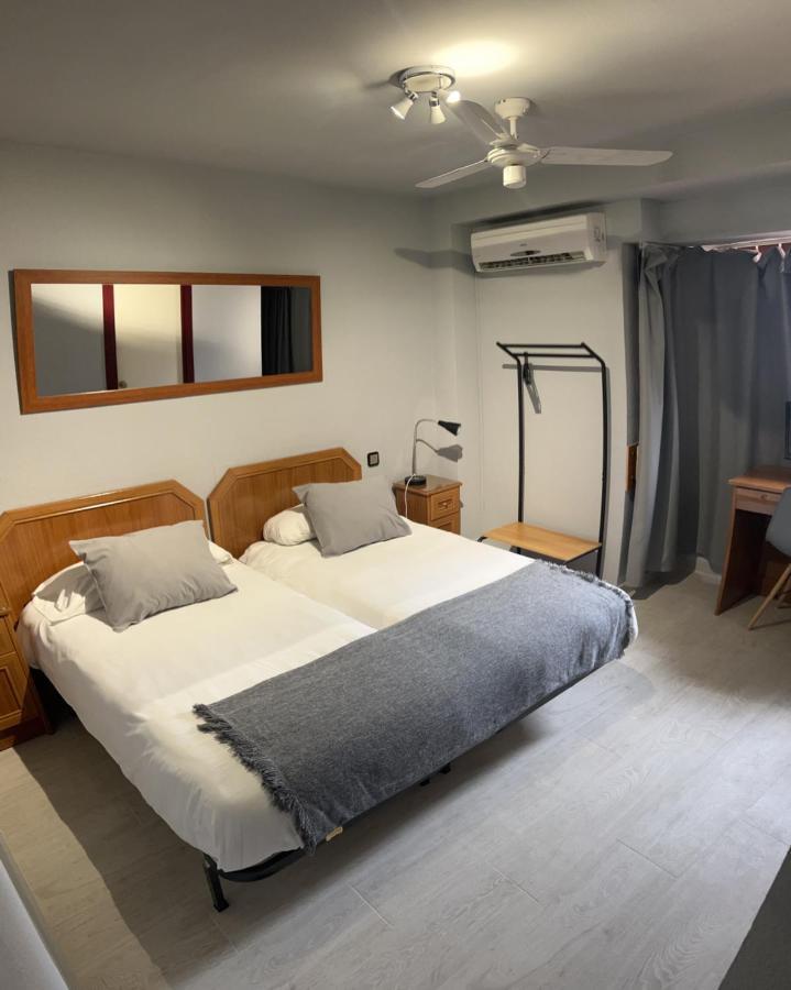 Hostal Arenal Zaragoza Eksteriør billede